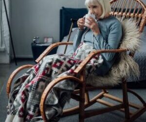 Dementia & Dehydration: Signs Caregivers Should Watch For